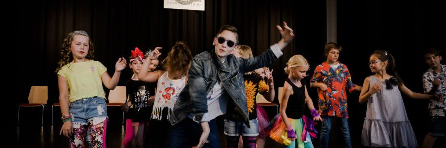 Open Stage